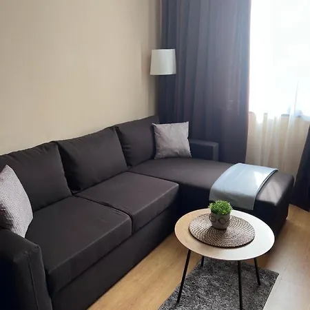 “royal Park And Spa Apartments” *